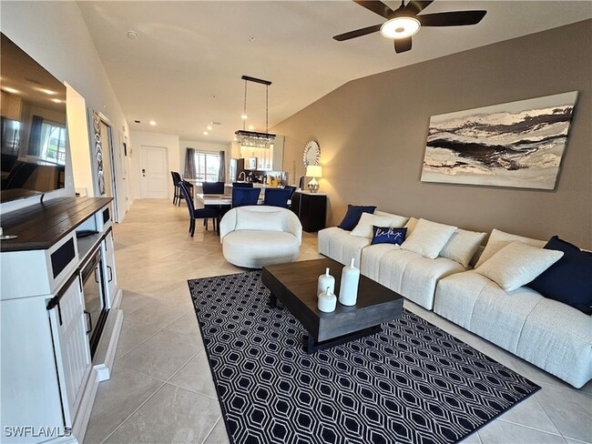 property at 5427 Double Eagle Cir