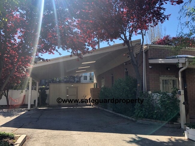 1463 E 3900 S in Millcreek, UT - Building Photo - Building Photo