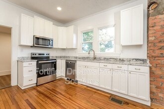410 Beaumont St SW in Winston-Salem, NC - Foto de edificio - Building Photo