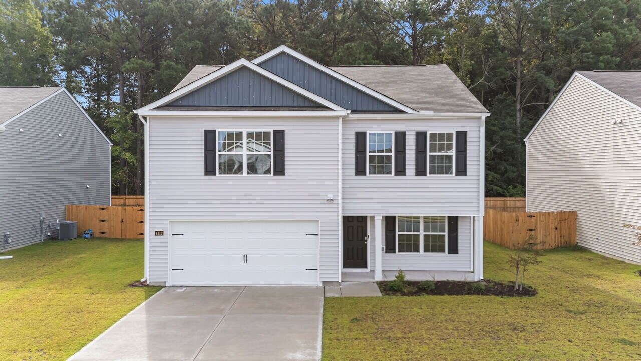 4112 Ocracoke Ct in New Bern, NC - Building Photo