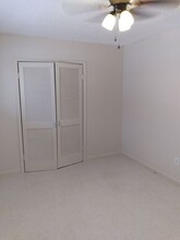 950 Weaver St in Corpus Christi, TX - Foto de edificio - Building Photo