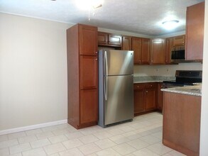 119 Sandpiper Ln in Venetia, PA - Building Photo - Building Photo
