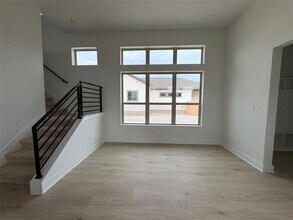 400 Treadwell Ln in Kyle, TX - Building Photo - Building Photo