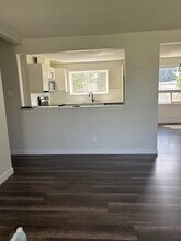 9315-129B 129b Ave NW in Edmonton, AB - Building Photo - Building Photo