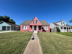 514 10th Ave N in Texas City, TX - Building Photo - Building Photo
