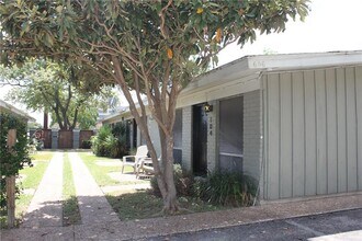 606 W 51st St in Austin, TX - Building Photo - Building Photo