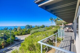 2212 Place Monaco in Del Mar, CA - Building Photo - Building Photo