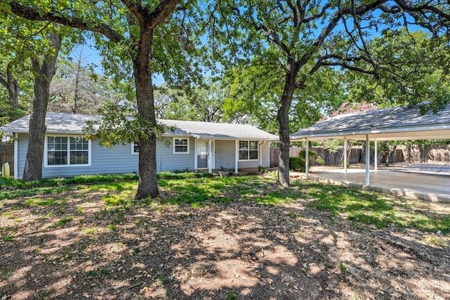 5702 Teasley Ln, Unit 107-7 in Denton, TX - Building Photo - Building Photo