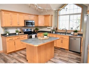 1304 Stone Ridge Rd in Sauk Rapids, MN - Building Photo - Building Photo