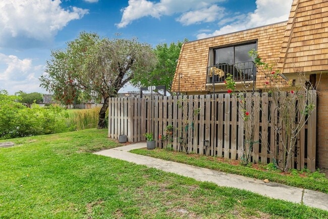 property at 393 Lake Arbor Dr