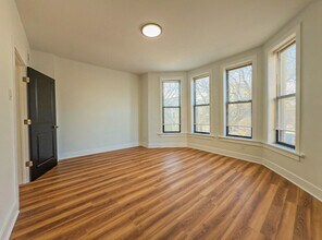 4925 S Champlain Ave in Chicago, IL - Building Photo - Building Photo