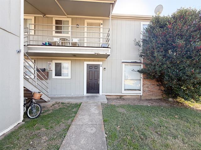 604 Walter Stephenson Rd in Midlothian, TX - Building Photo