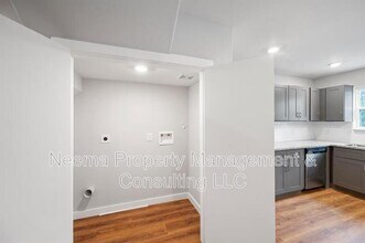 8715 Bertwood St in Houston, TX - Building Photo - Building Photo