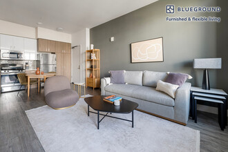3645 Haven Ave, Unit FL3-ID1287 in Menlo Park, CA - Building Photo - Building Photo