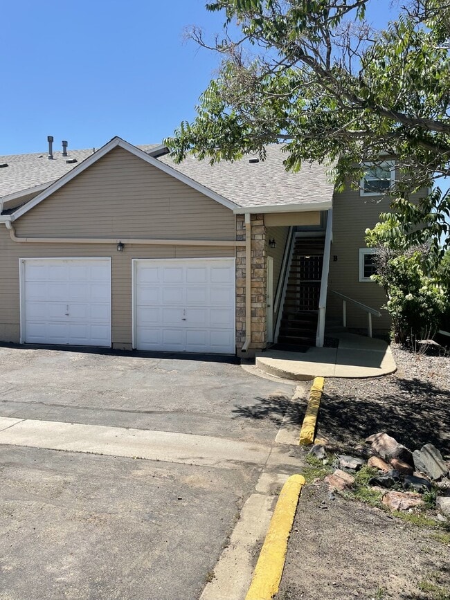 property at 344 S Estes St