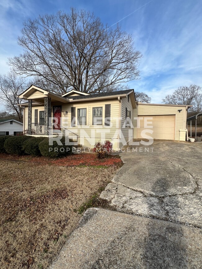 507 10th Ave SW in Attalla, AL - Building Photo - Building Photo