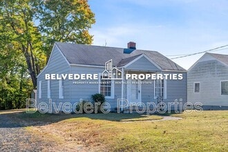 1208 Valley View St in Greensboro, NC - Building Photo - Building Photo