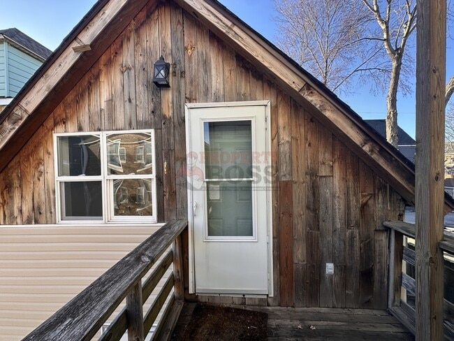 property at 3826 Butternut St