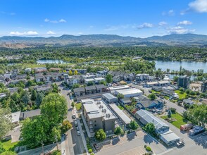 Luka Apartments in Garden City, ID - Foto de edificio - Building Photo