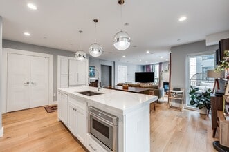 510 Dorchester Ave in Boston, MA - Building Photo - Building Photo