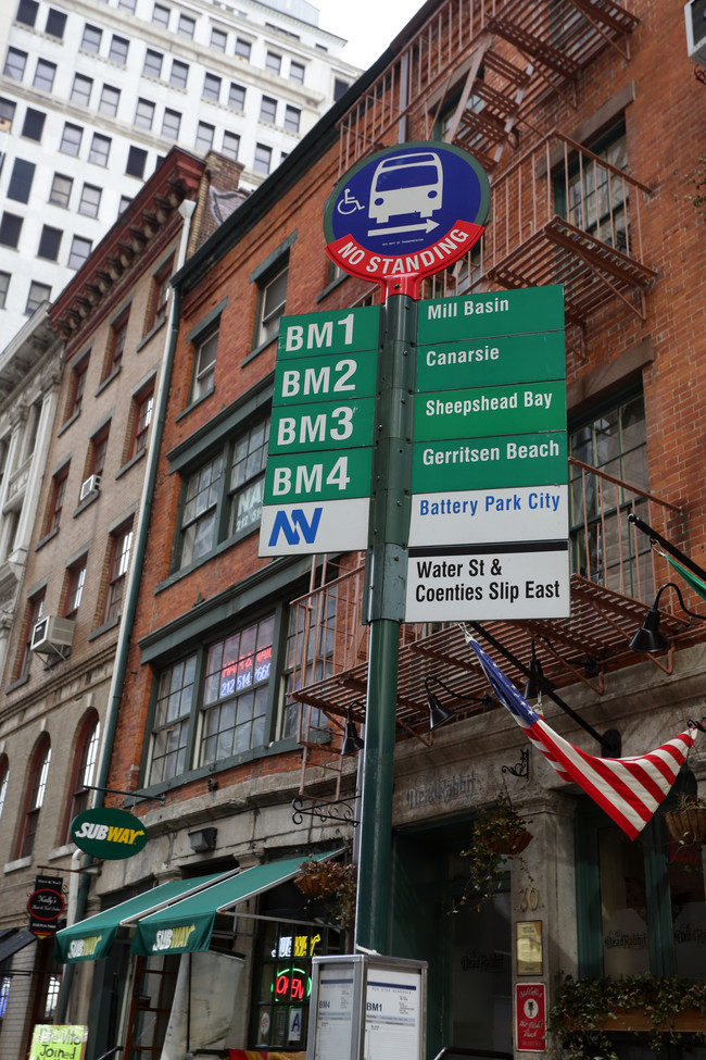 34-38 Water St in New York, NY - Foto de edificio - Building Photo