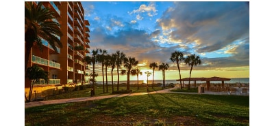 880 Mandalay Ave in Clearwater, FL - Building Photo - Building Photo