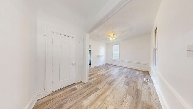 35 S Mechanic St in Hayesville, OH - Building Photo - Building Photo