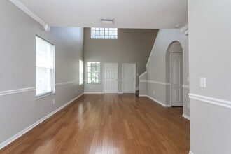 10615 Navigation Dr in Riverview, FL - Building Photo - Building Photo