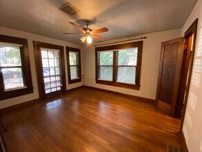 2830 San Gabriel St in Austin, TX - Building Photo - Building Photo