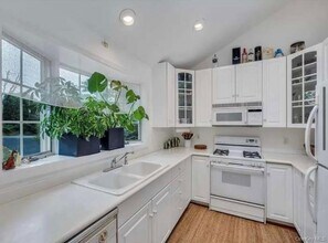 12 Ridge Ln in Hampton Bays, NY - Building Photo - Building Photo