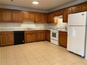 1622 Tolleson Loop in Springdale, AR - Building Photo - Building Photo