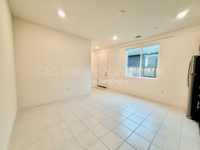 5125 Maniago Wy in Antioch, CA - Building Photo - Building Photo