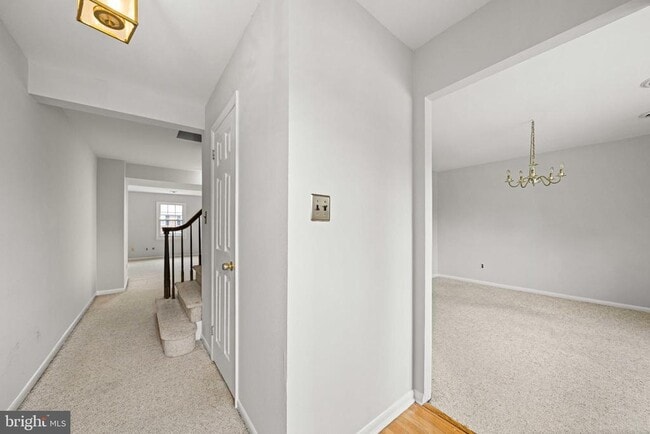 132 E Green Valley Cir in Newark, DE - Building Photo - Building Photo
