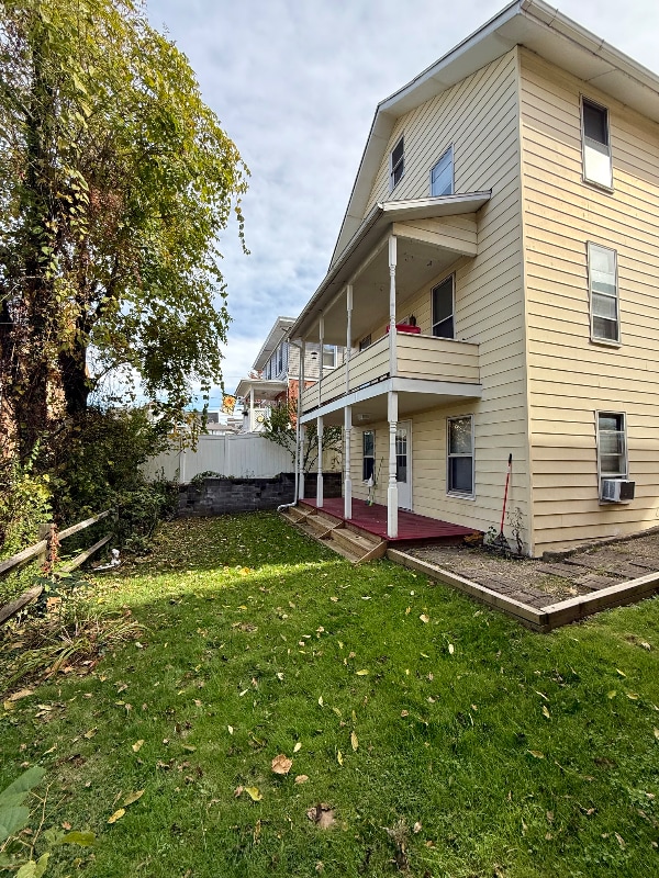 327 Euclid Ave in Morgantown, WV - Building Photo - Building Photo