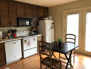 392 S Pope St in Athens, GA - Building Photo - Building Photo