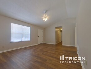 120 Old Stone Rd in Columbia, SC - Building Photo - Building Photo