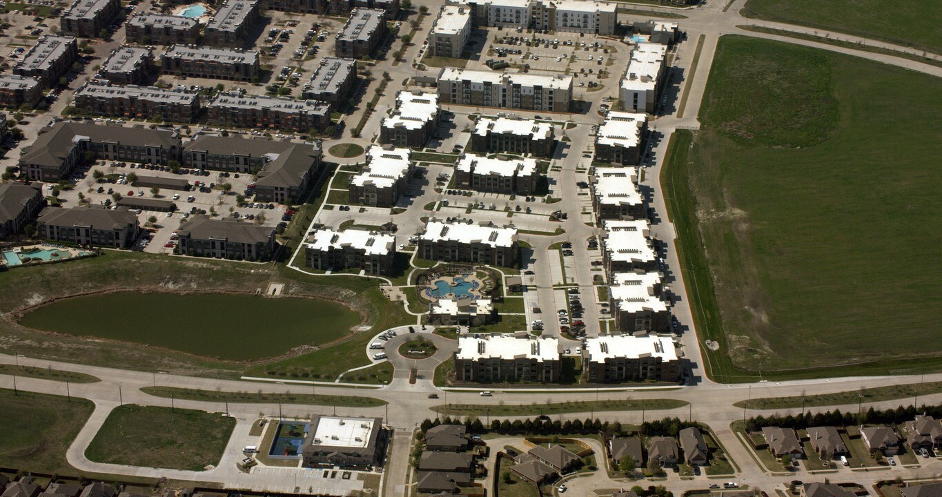 Post Oak Apartments in McKinney, TX - Building Photo