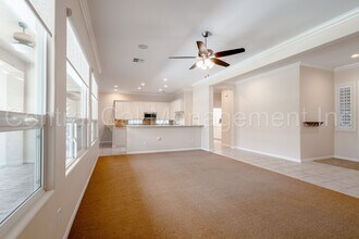 10023 Rosebud Ave in Bakersfield, CA - Building Photo - Building Photo