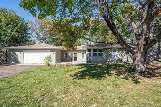 6601 Jersey Ave N in Minneapolis, MN - Building Photo - Building Photo