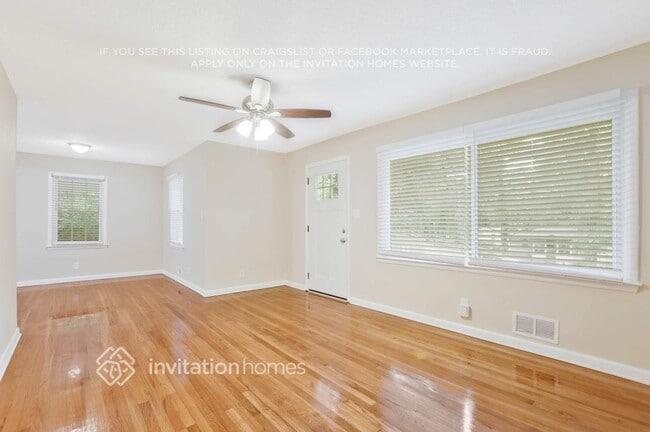 317 Bromack Dr SE in Atlanta, GA - Building Photo - Building Photo
