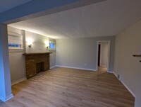 130 Lakewood Ave, Unit Fl 1 in Pittsburgh, PA - Building Photo - Building Photo