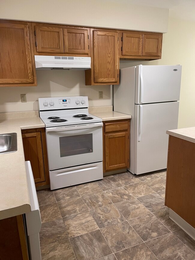 Hickory Hills Apartments