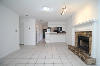 7816 Deborah Dr in Pensacola, FL - Building Photo - Building Photo