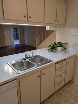 4617 80th St NE, Unit #1 in Marysville, WA - Building Photo