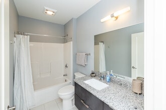 Skyline Tower in Fort Wayne, IN - Building Photo - Interior Photo