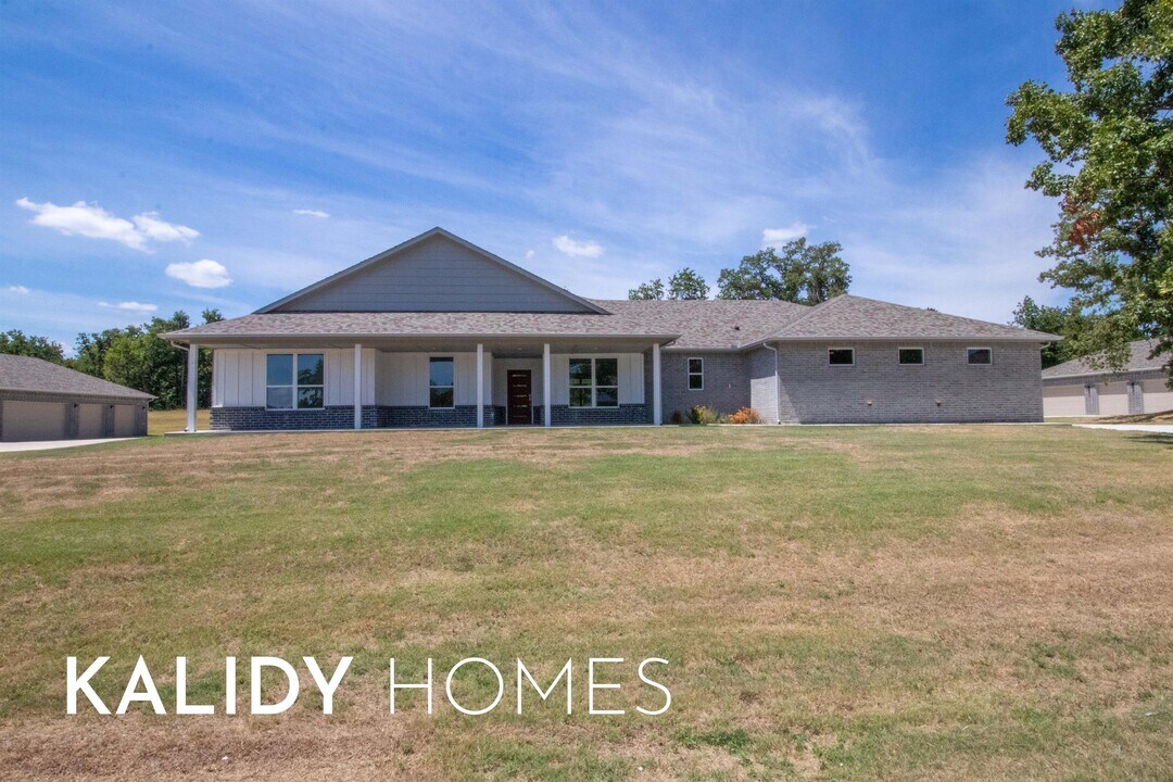 1715 Kalidy Dr in Choctaw, OK - Building Photo
