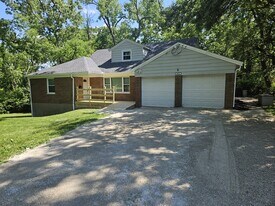 3231 Alpine Pl in Cincinnati, OH - Building Photo