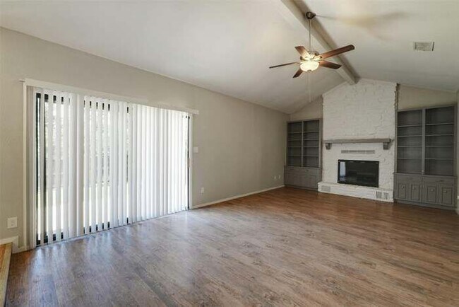 4102 Hillside Dr in Round Rock, TX - Building Photo - Building Photo