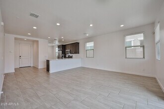 16828 W Evergreen Rd in Waddell, AZ - Building Photo - Building Photo