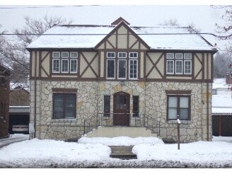 2130 Auburn Apartments in Rockford, IL - Building Photo - Building Photo